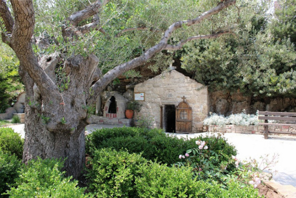 Пештерната црква на Свети Павле во Неа Фокеа, Халкидики (13.07.2020)